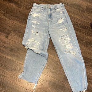 American eagle VERY distressed jeans